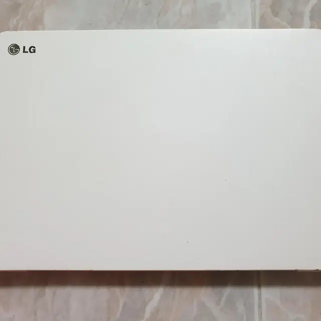 노트북 LG13Z94 i5 4200 ssd128g 램4g 8만원