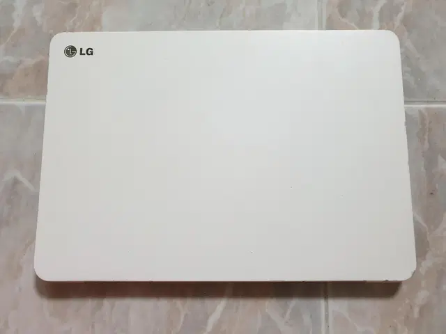 노트북 LG13Z94 i5 4200 ssd128g 램4g 8만원