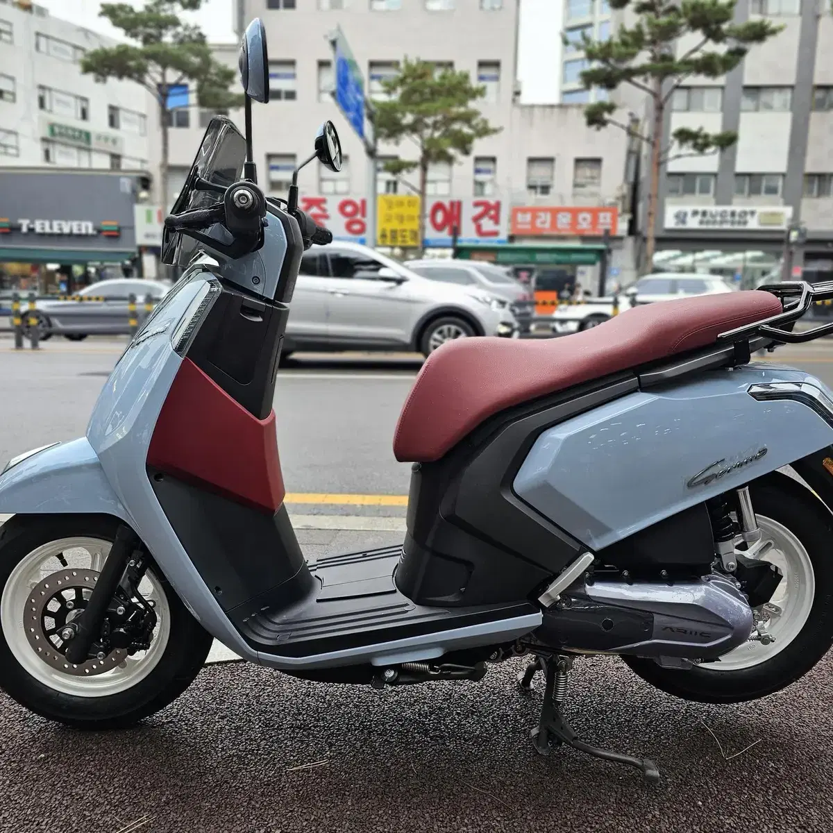 한국모터스 에릭 젬마 125 신차 출퇴근 가성비 제왕 스쿠터 판매합니다.