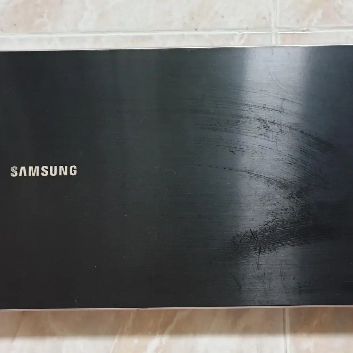 노트북 삼성NT300V5A i5 2430 램8g ssd128g 8.5만원