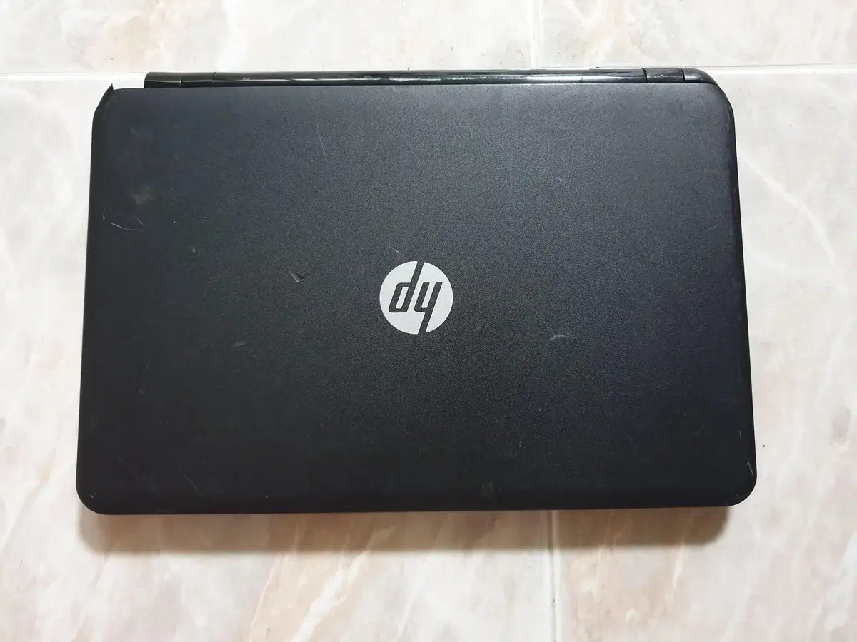 Laptop HP 15-019WM AMD E1 2100 6만원