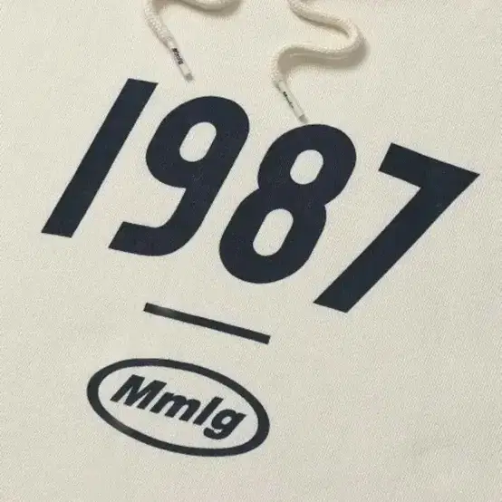 Mmlg 엠엠엘지 1987 후드티