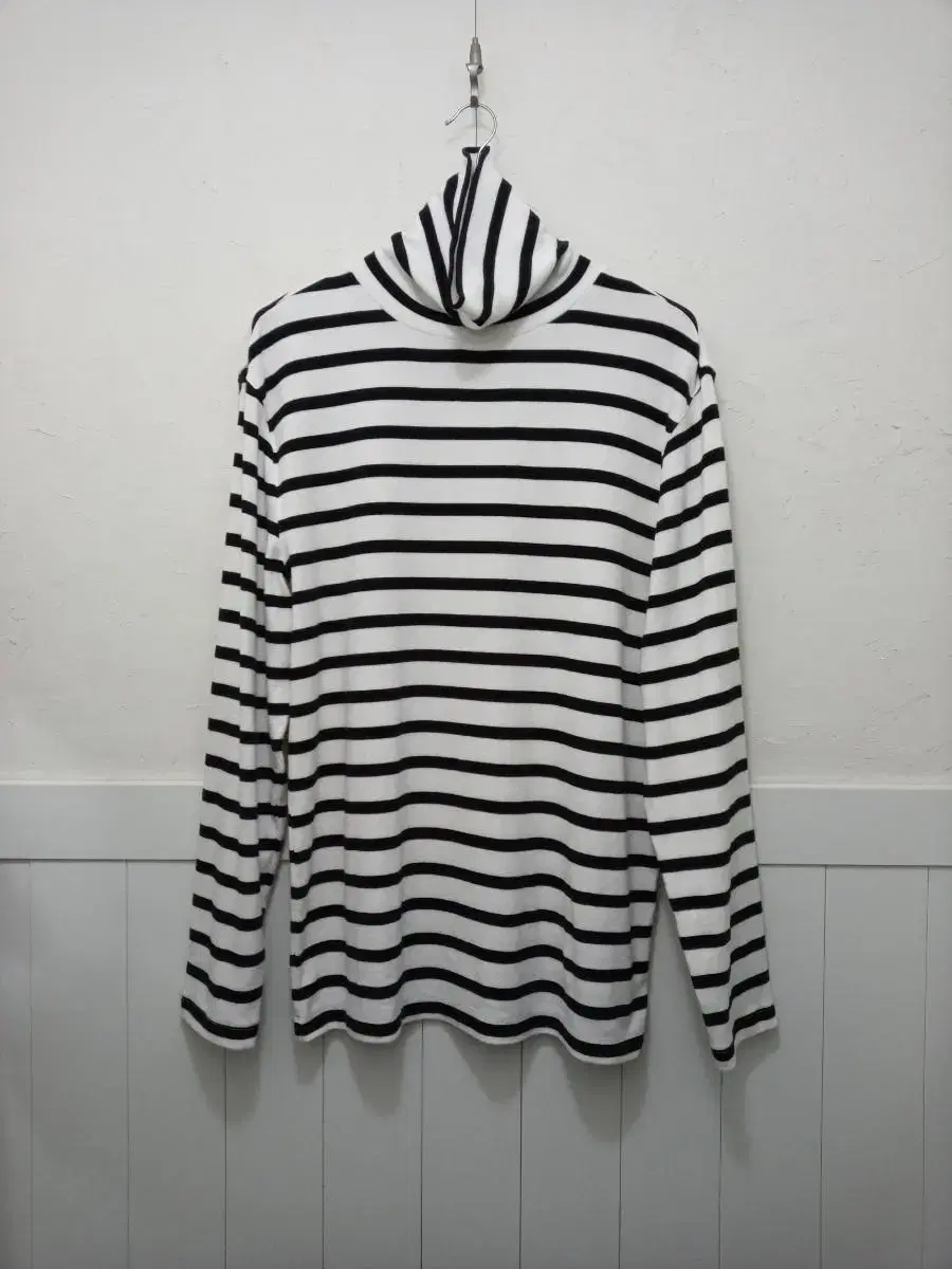 Giordano Stripe Turtleneck Tee XL