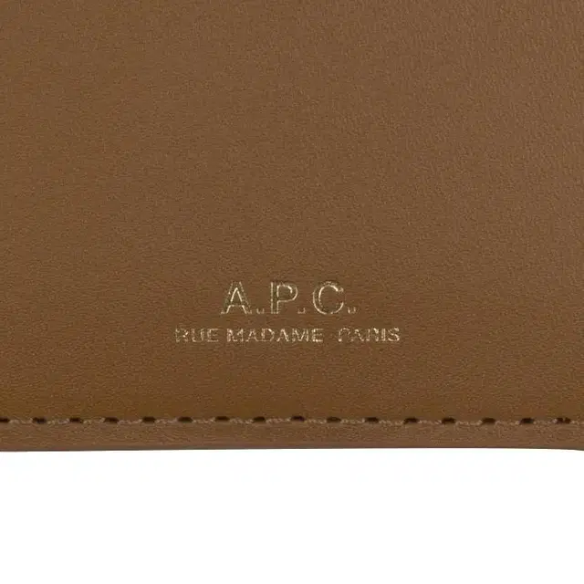 ( 새상품 ) A. P. C. 데미룬 하프문 카드지갑 브라운 탄