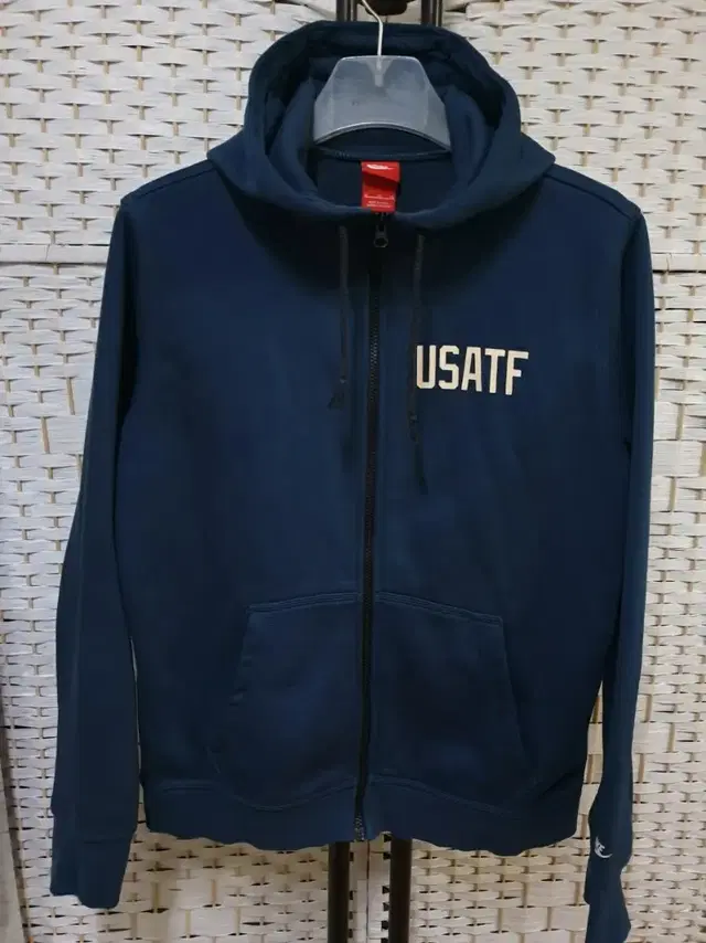 (1368) Nike 나이키 스포츠 USATF 후드 집업 105 XL