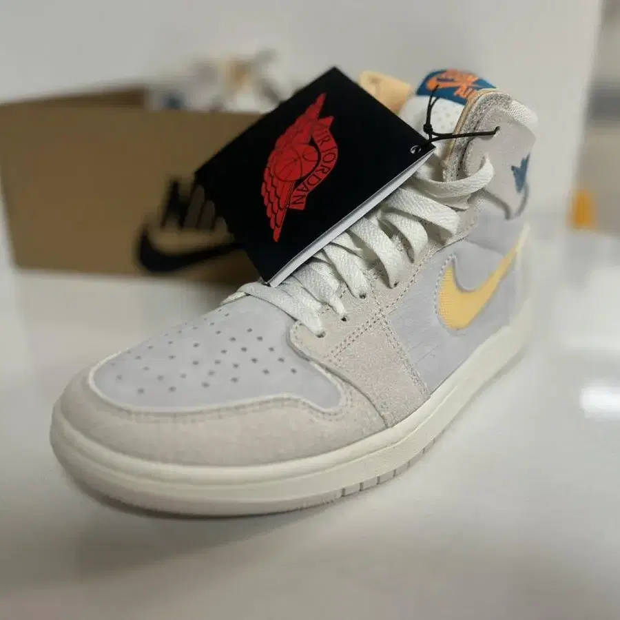 새제품 매장판 250mm나이키 Air Jordan 1 Zoom CMFT