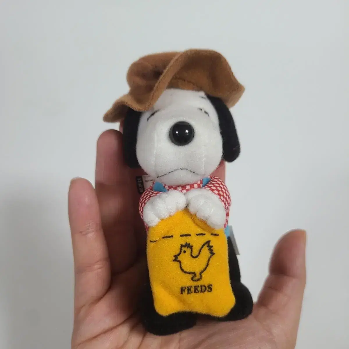 Dog Character Peanuts Snoopy doll Merchandise Sisterhood of the Dogs Genuine Farmer Version