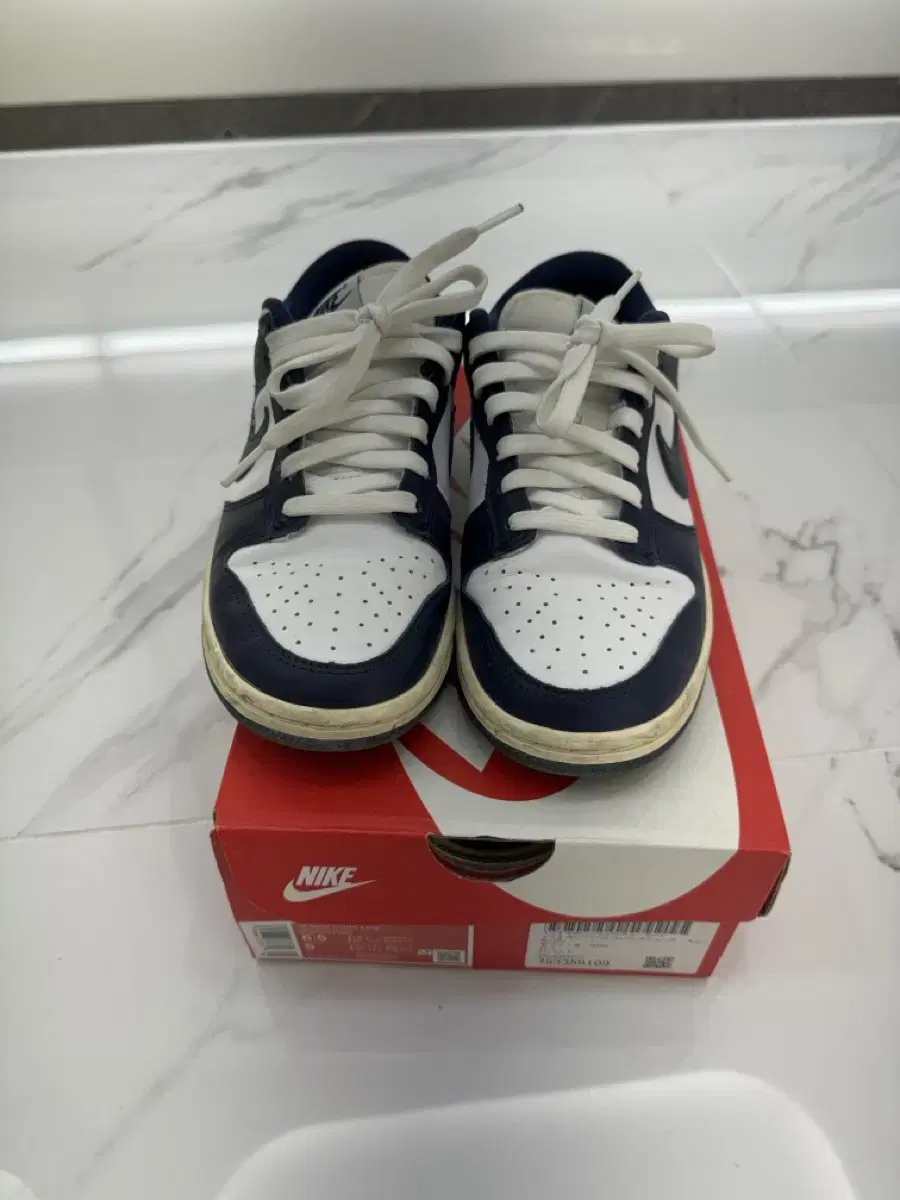 (W) Nike Dunk Low Vintage Midnight Navy