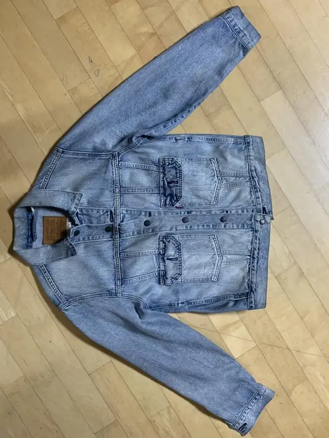 Levis 청자켓 M (85240-0000