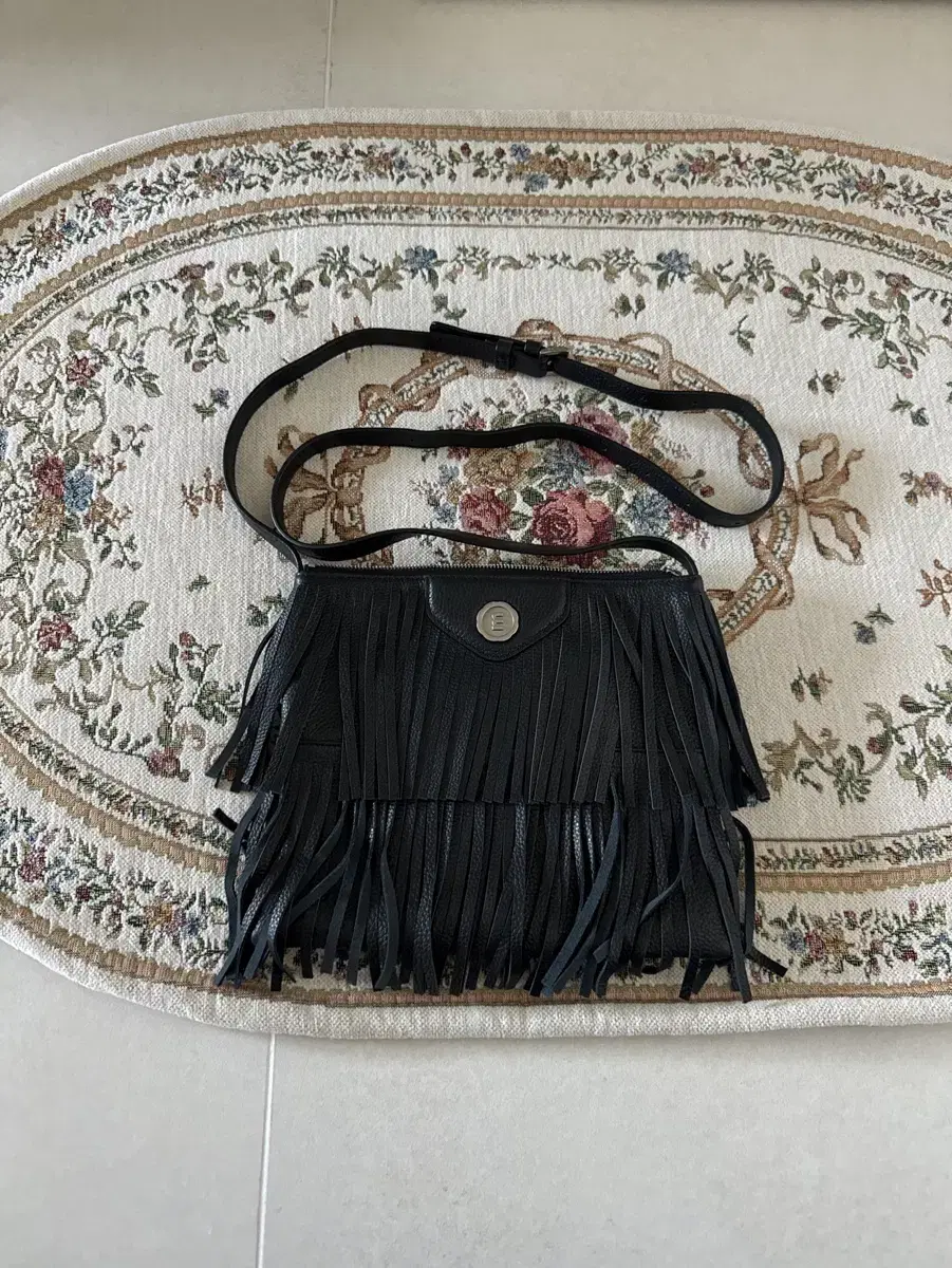 FRINGE BAG (블랙)