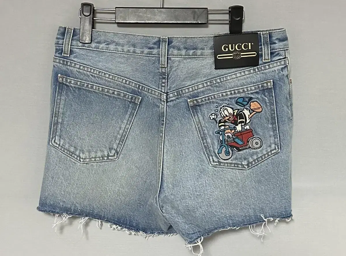 Gucci Pants (31)