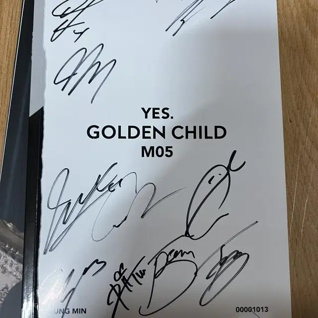 골든차일드 Golden Child 친필 싸인 앨범