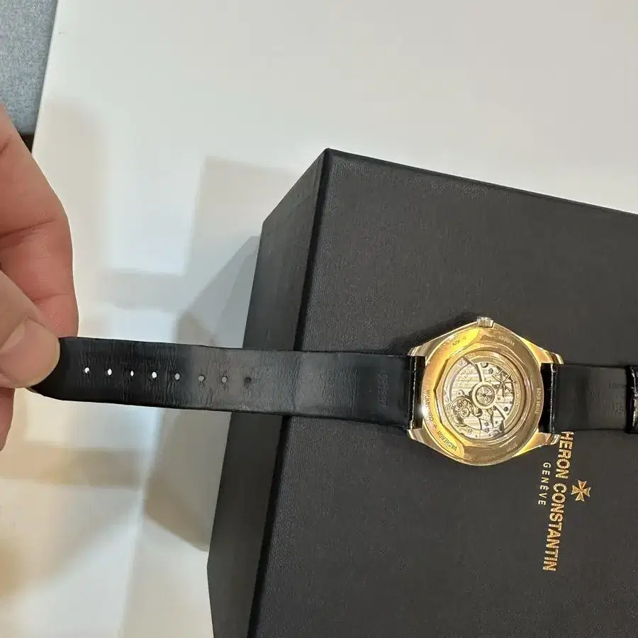 바쉐론콘스탄틴 피프티식스(Vacheron Constantin Fiftys