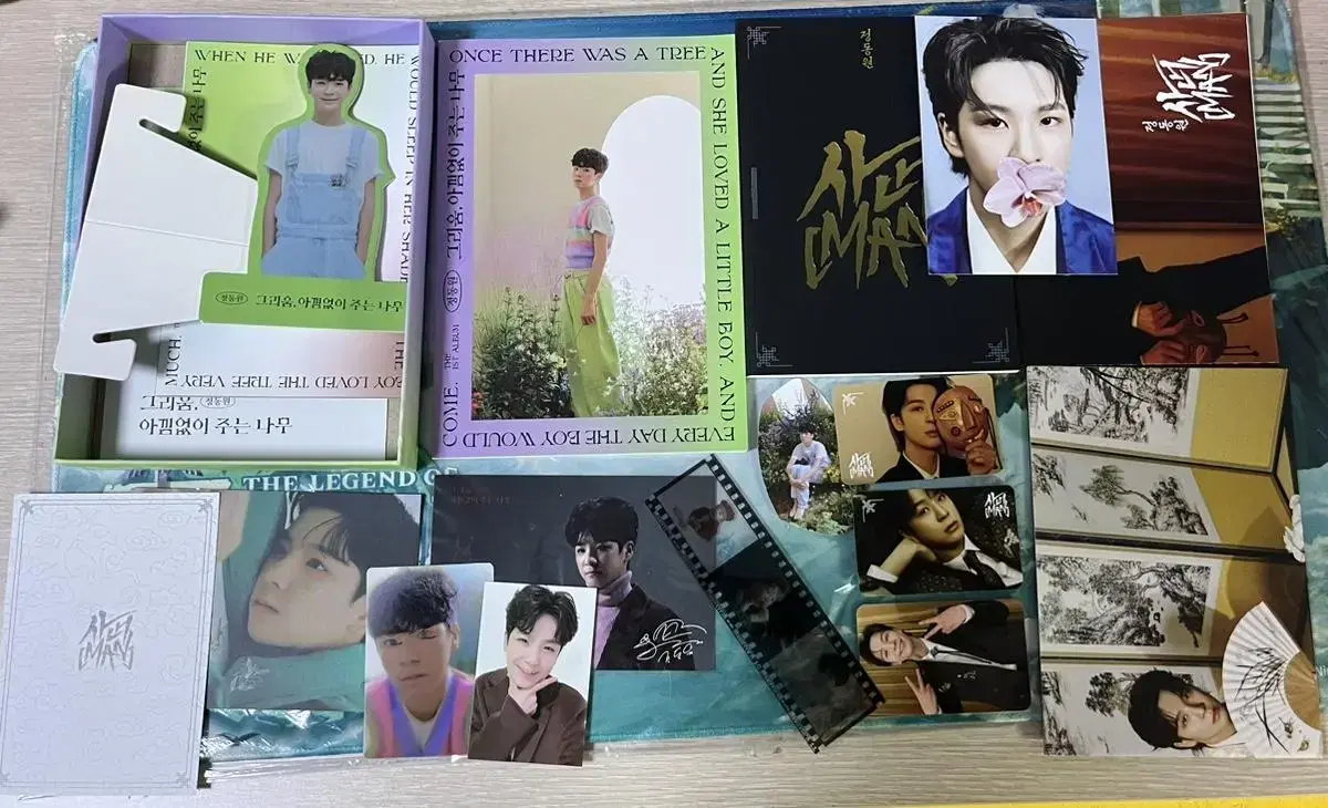 (Taepo) Jung Dongwon album 2 types, Jung Dongwon photo card, Jung Dongwon merchandise, etc.