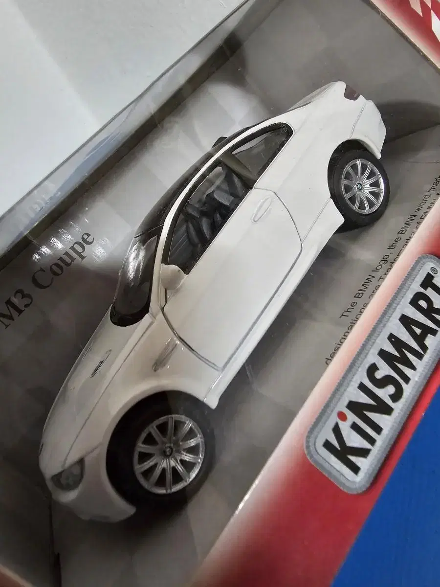 (NEW) Kinsmart BMW M3 Coupe 1/38 Scale Original