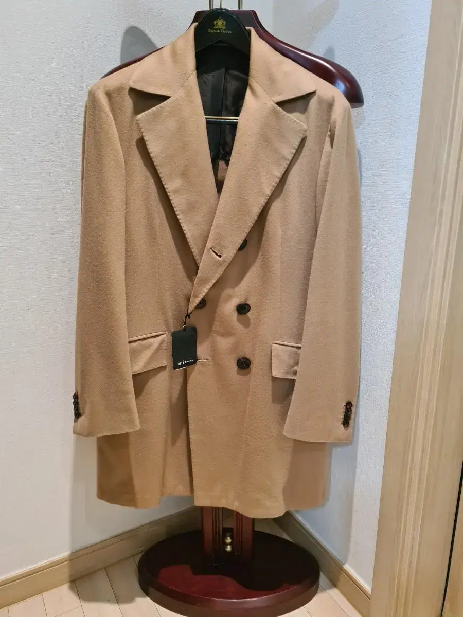 [New] Kiton 100% cashmere coat. Size 52