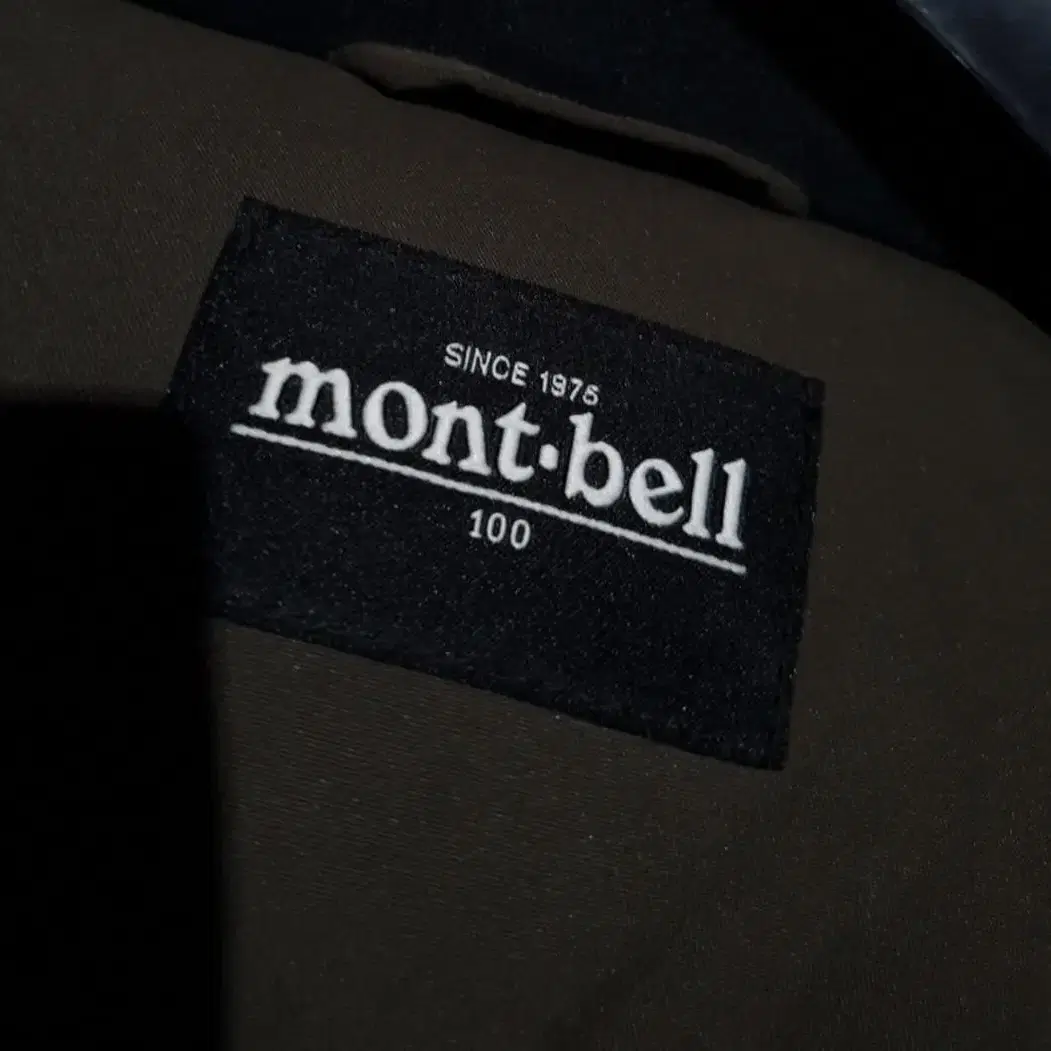 MONTBELL 리얼라쿤 숏패딩(새거급)