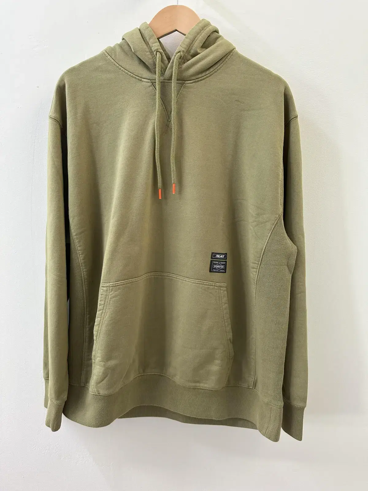 Pallas x Porter Trippig Hoodie Olive