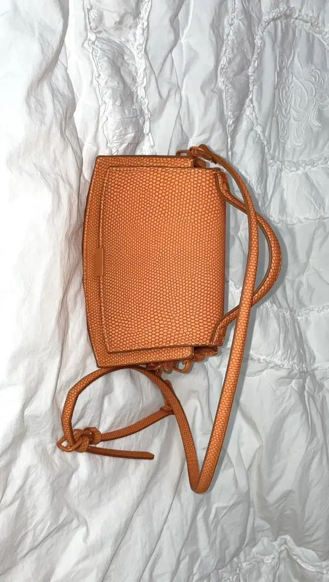 *[새상품]* ZARA MINI CROSS BAG