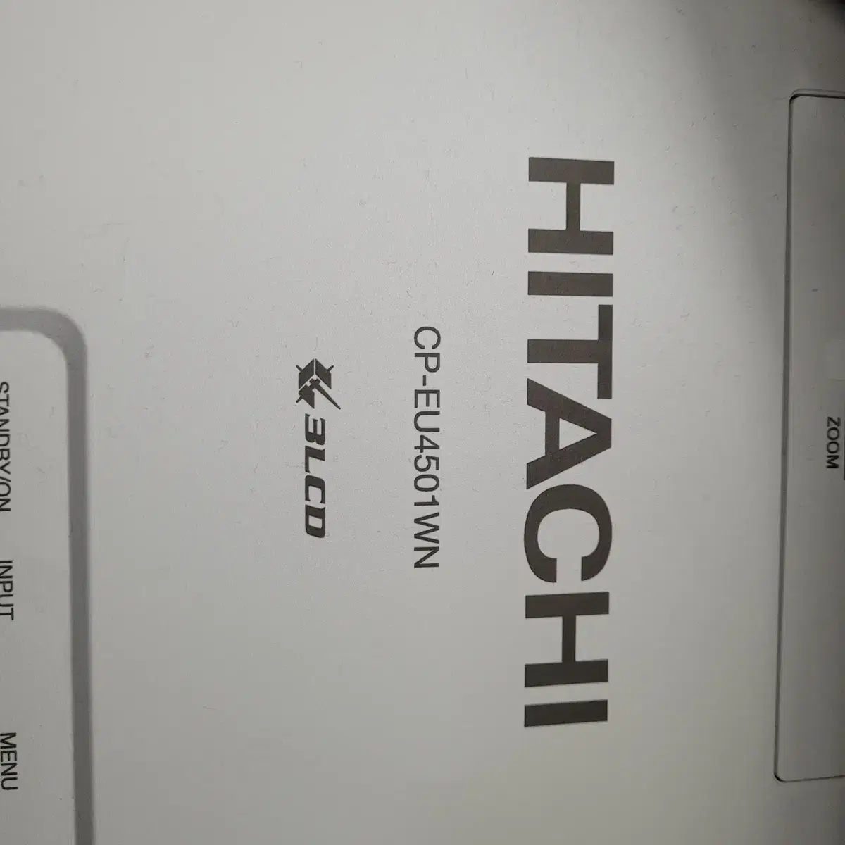 Hitachi CP-EU4501WN