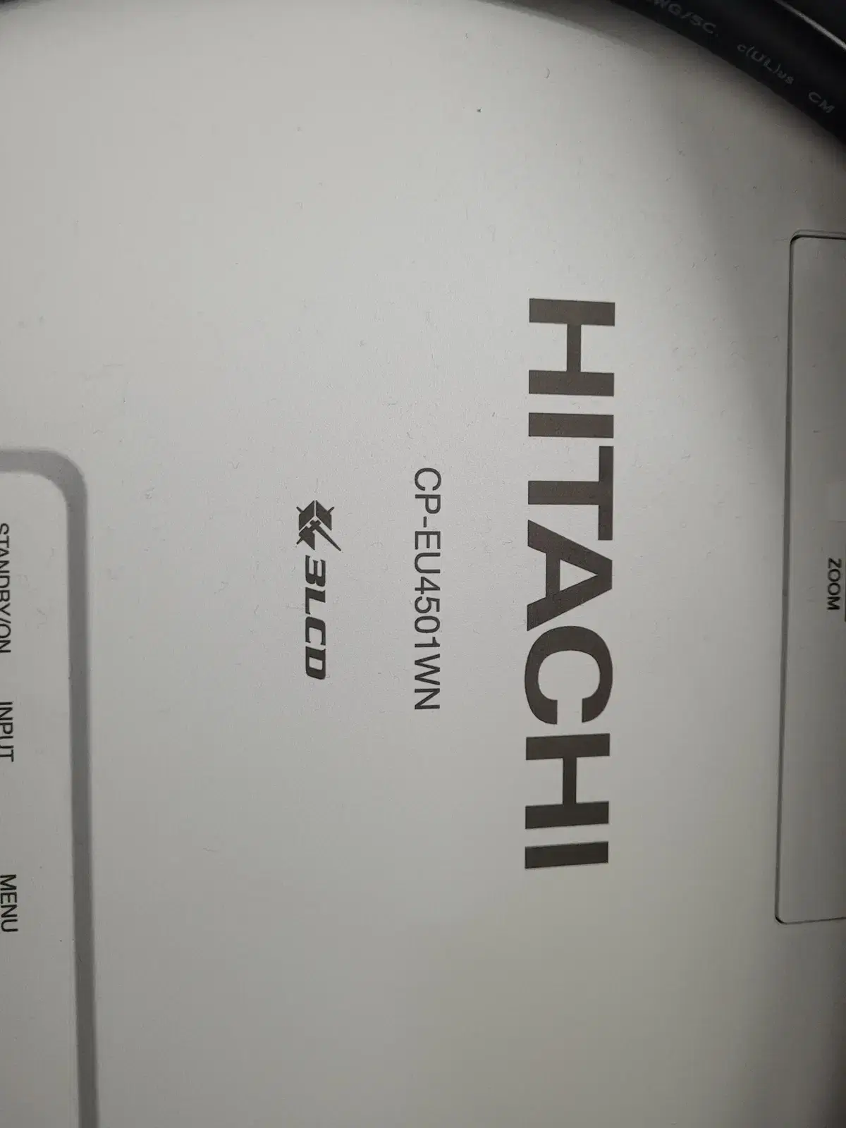 Hitachi CP-EU4501WN