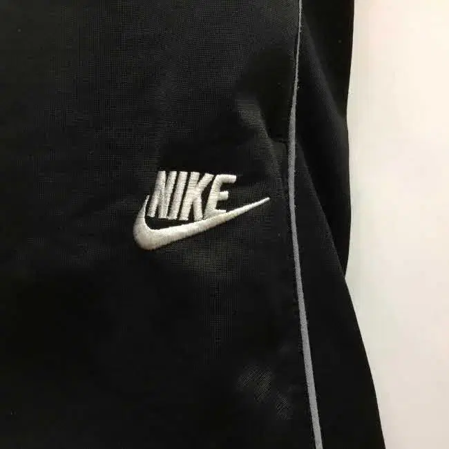 Z2295 나이키 트레이닝복 바지 SPORTS (M사이즈) NIKE