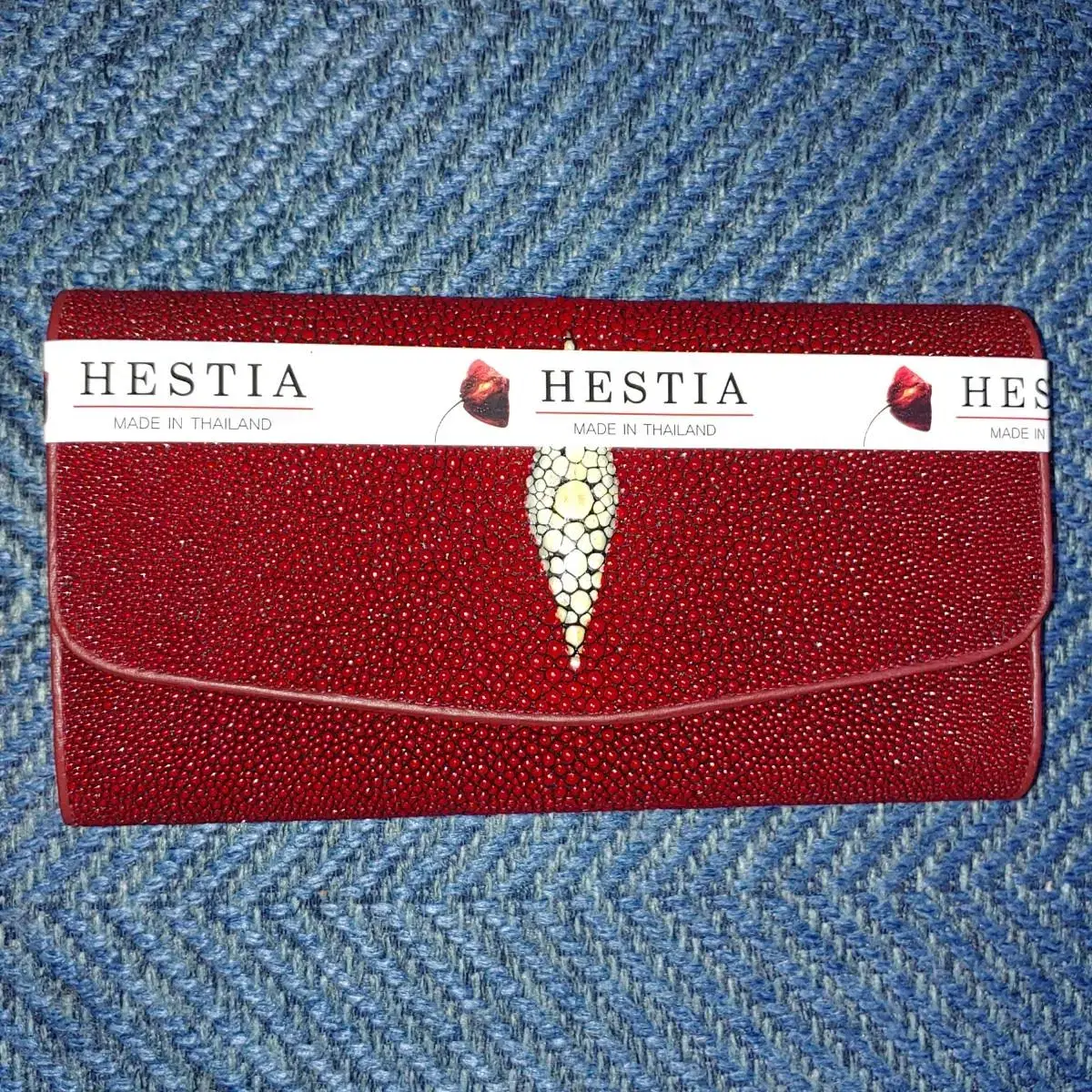 HESTIA PARIS 가오리 가죽 장지갑 새제품