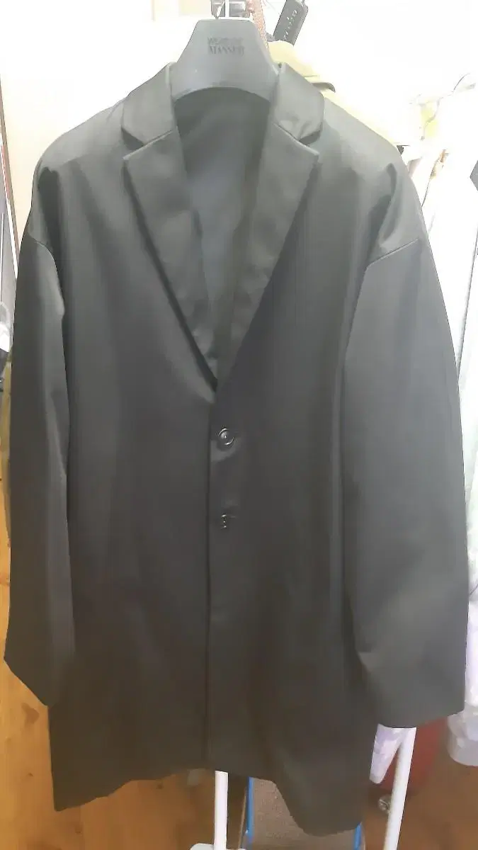 Simple Black Coat Jacket XL