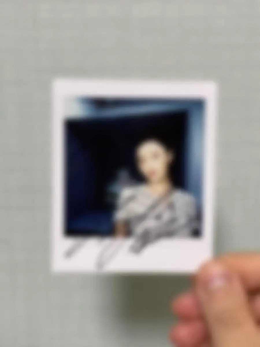 Hwasa Chin handwritten sign polaroid