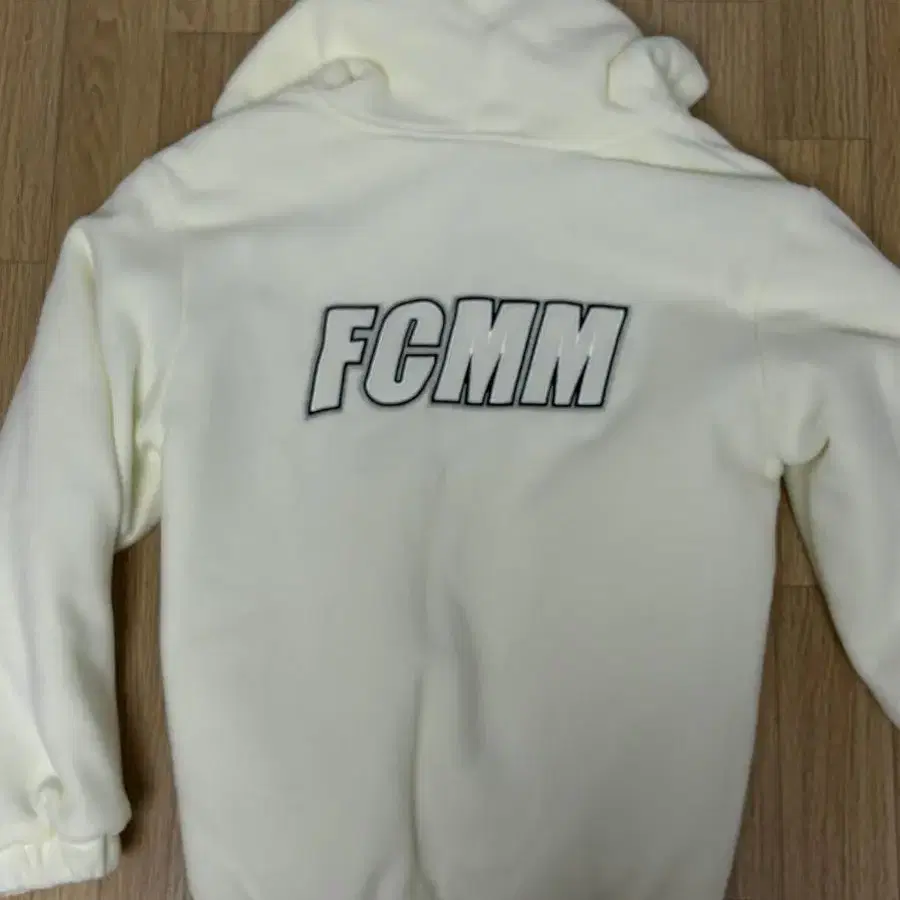 FCMM 후리스 M