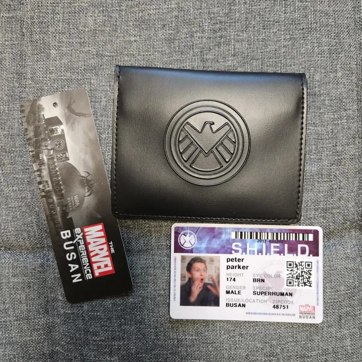 MCU Marvel Experience Shield Wallet Spider-Man Peter Parker