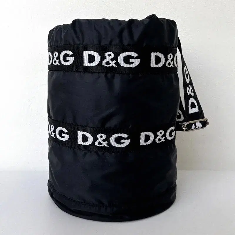 세일 [정품] 돌체앤가바나 D&G 복싱 버킷백