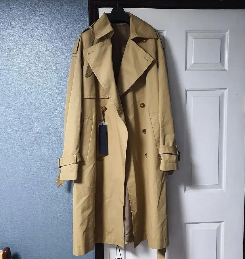 Jun Ji's masterpiece!!! 18FW Hooded Trench Coat 46