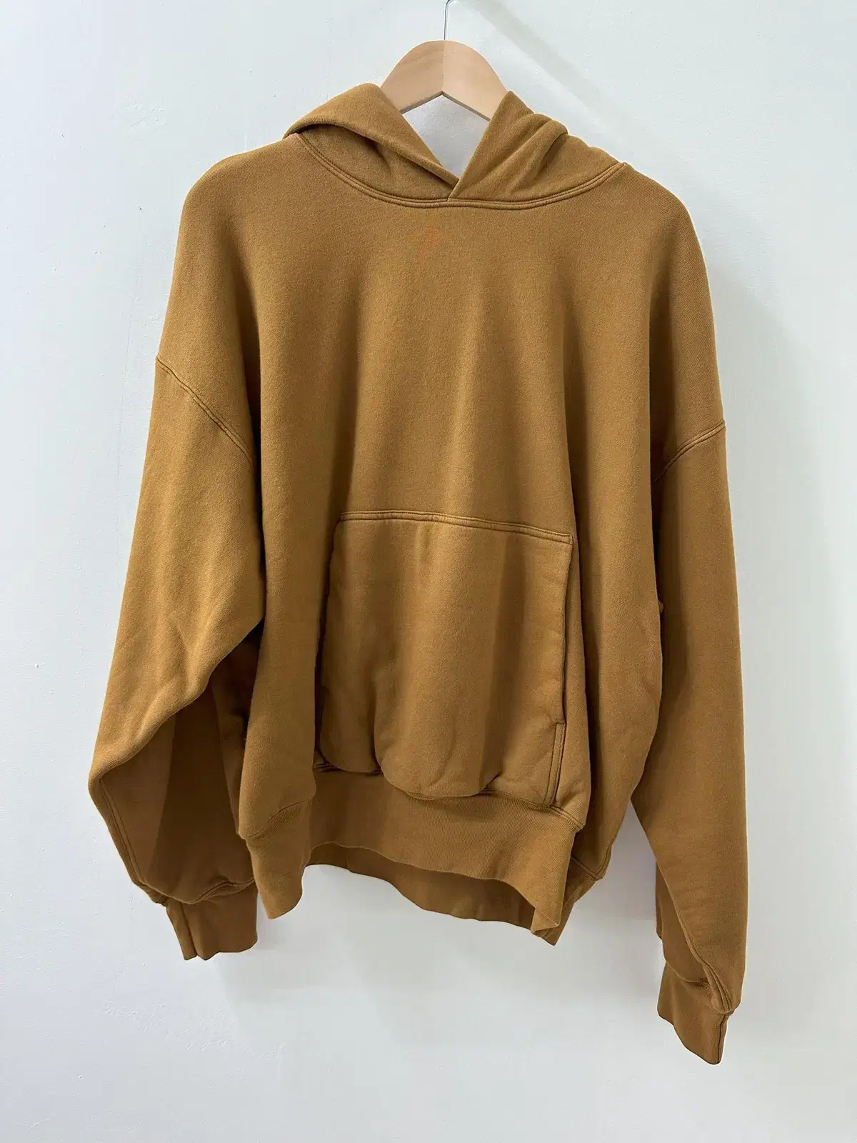 E.JI Gap Hoodie Light Brown (701377-07)