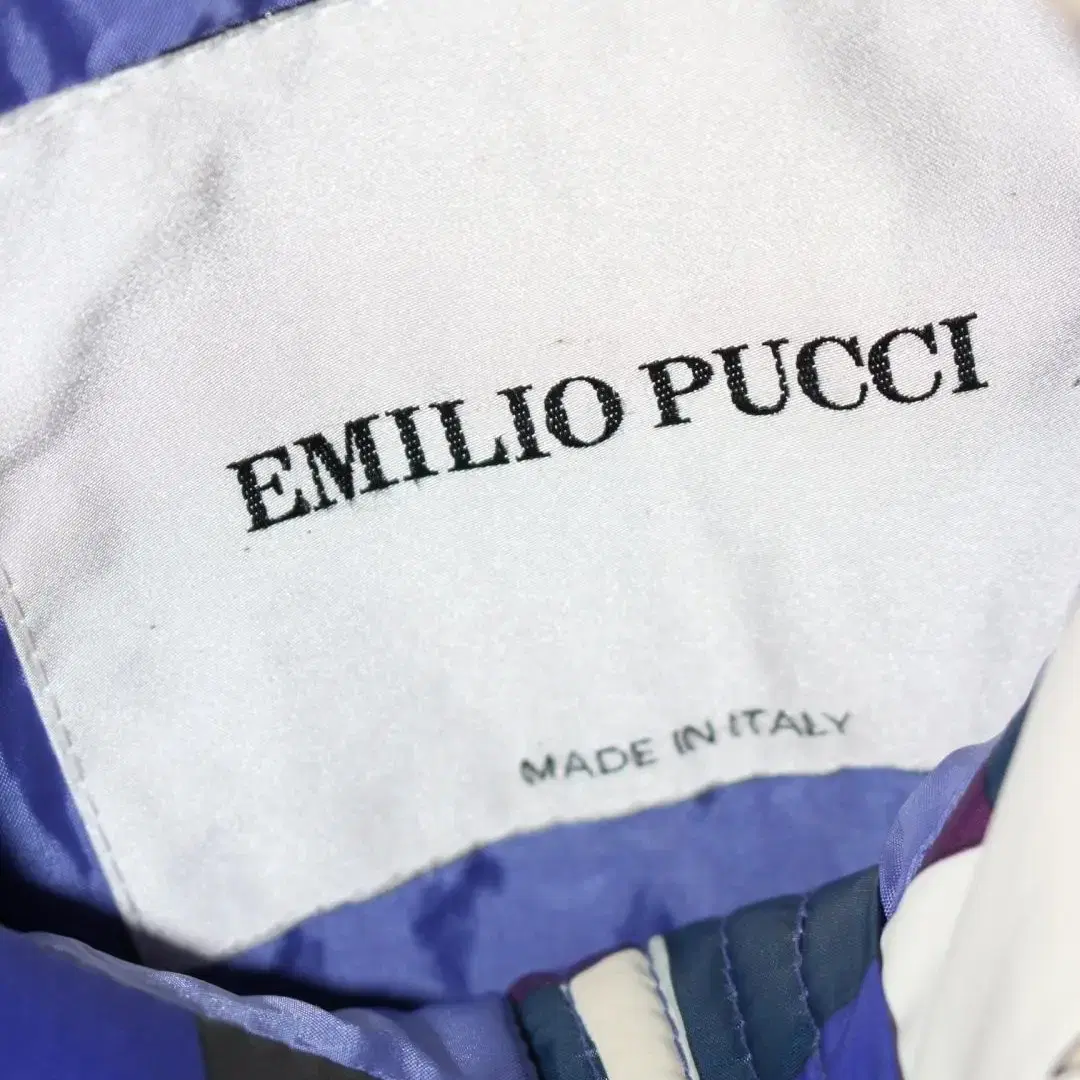 EMILIO PUCCI 다운패딩 조끼(made ITALY)[2312130