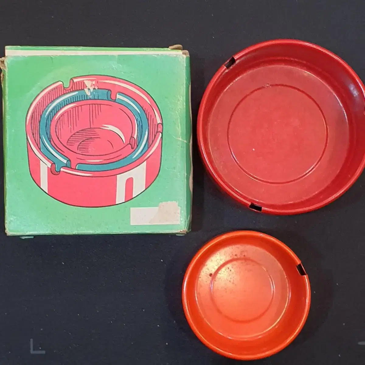 Two Japanese Showa Retro Vintage Ashtrays