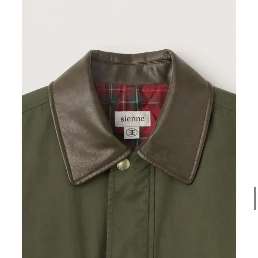 시엔느 Tatan Trench Jumper (Khaki) 새상품