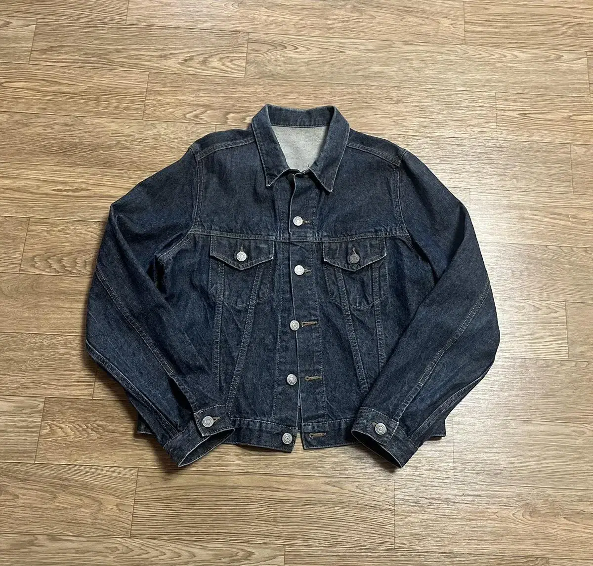 [L] Salvaged Vintage Uniqlo Jeans Jacket