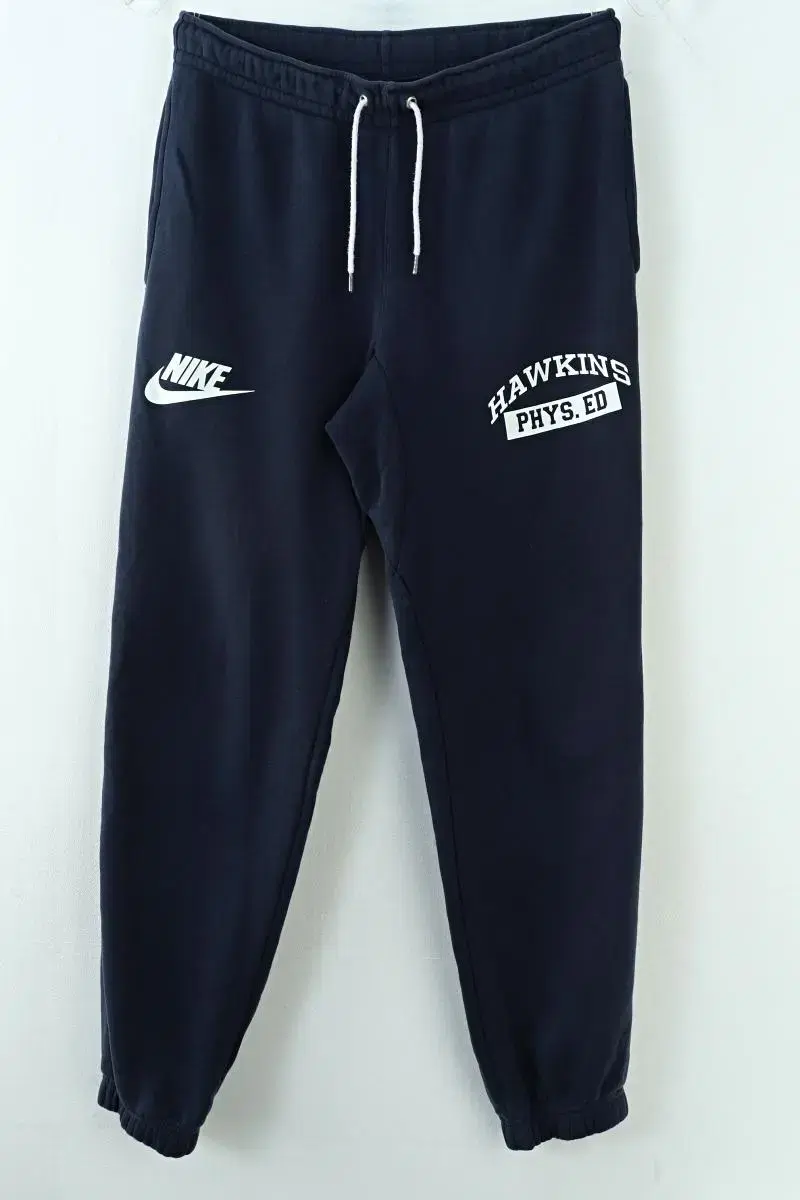 (M-L) Nike Sweatpants Hawkins Stranger Things Limited Edition - A6A