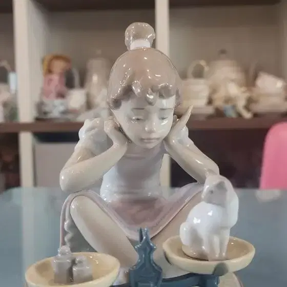 LLADRO SCULPTURE 야도르