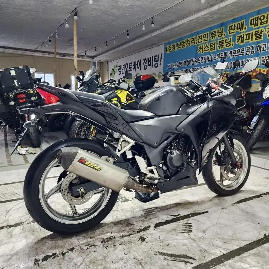 ( 혼다 ) CBR 250 R 11년식 아크라포빅 부산울산대구창원서울경기