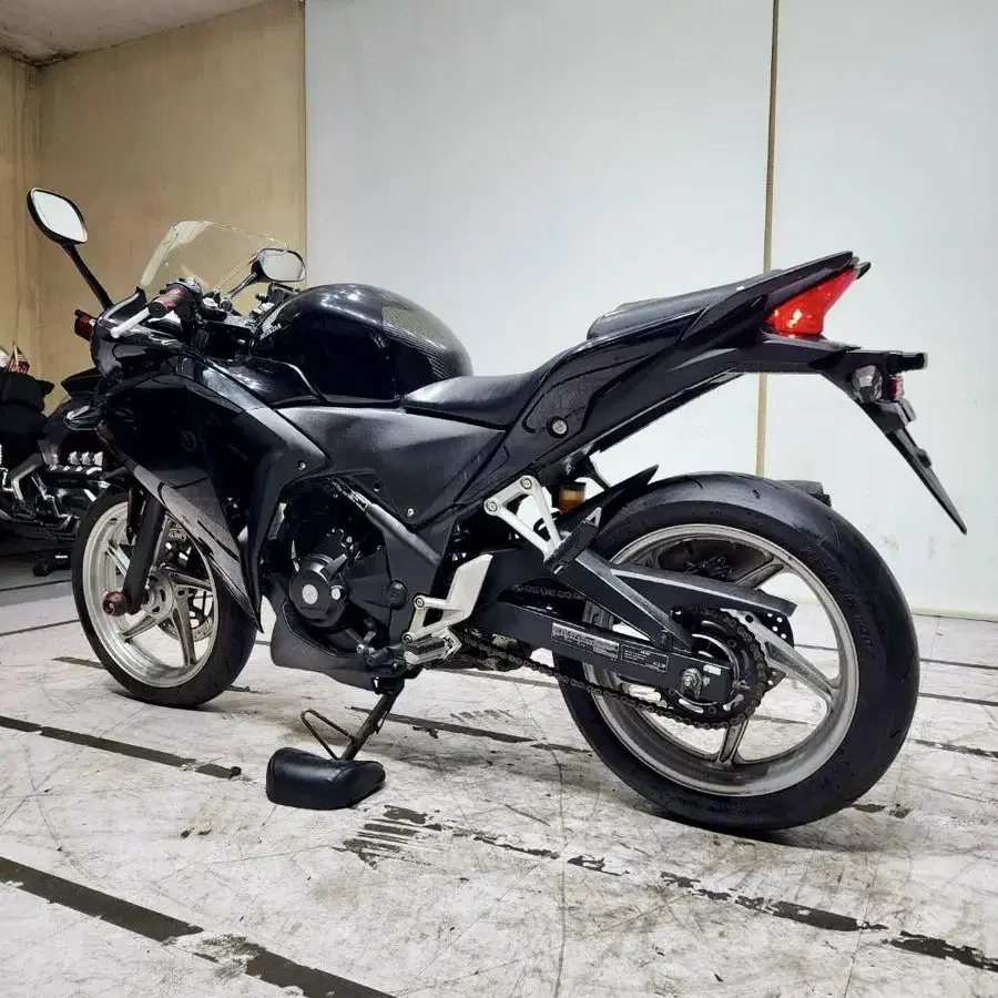 ( 혼다 ) CBR 250 R 11년식 아크라포빅 부산울산대구창원서울경기