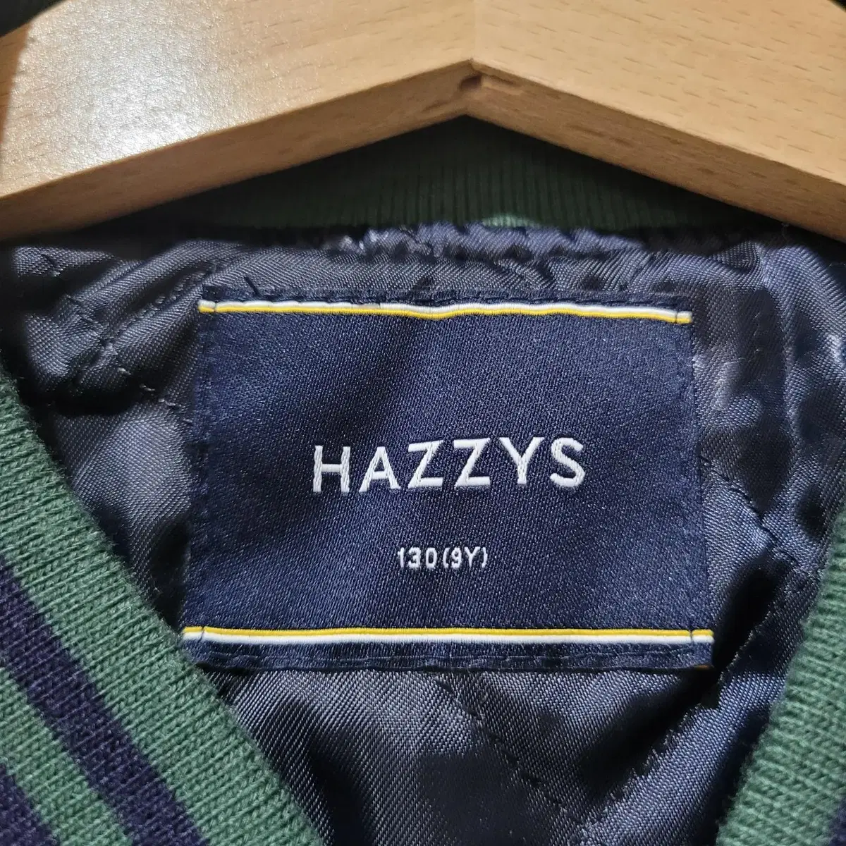 (130) HAZZYS 헤지스 키즈 야구점퍼