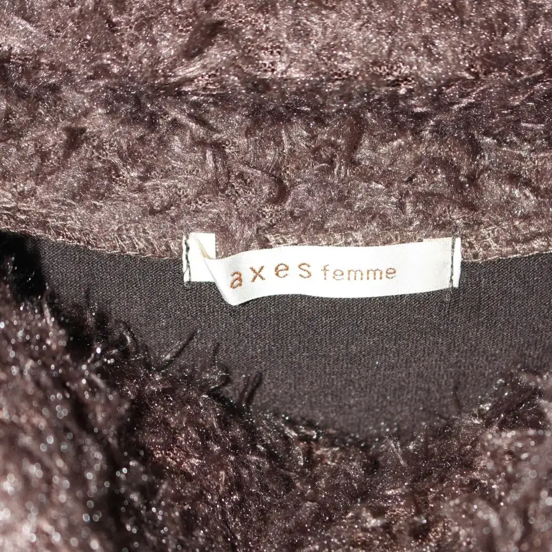 axes femme 모카 인조퍼 티셔츠 [23121414]