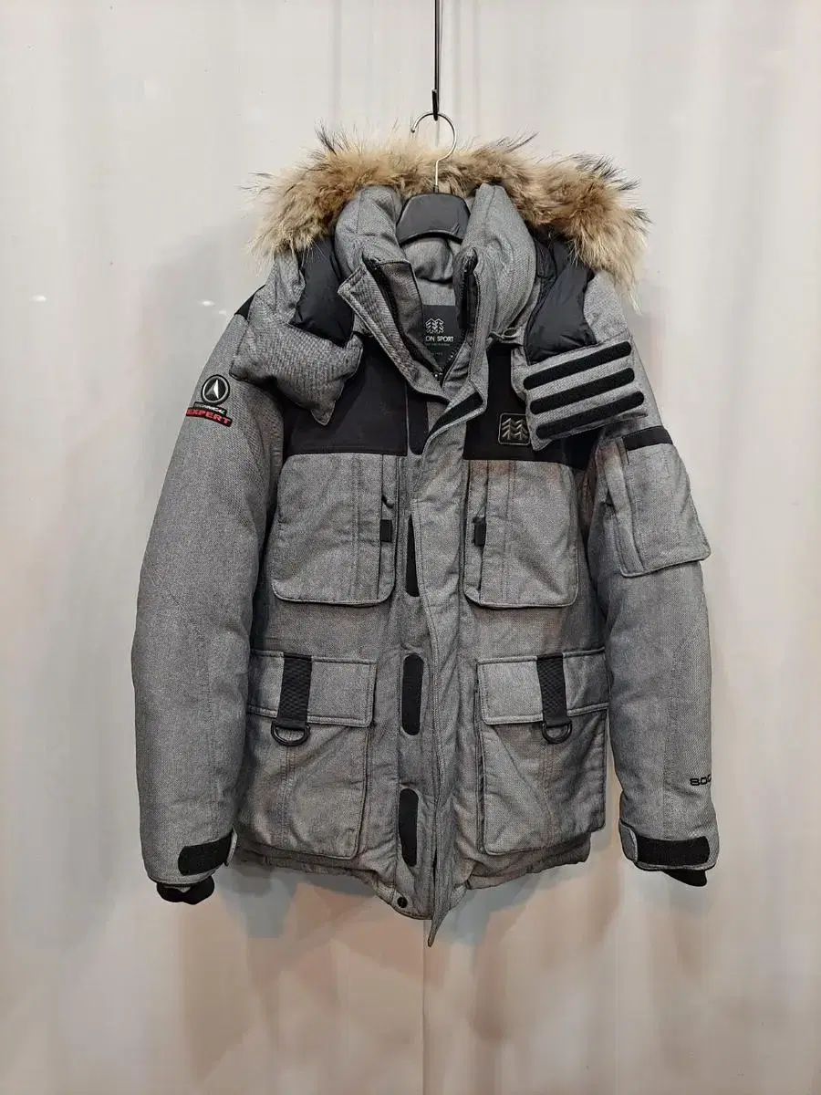 Kolon Antatica Colossal Down Jacket