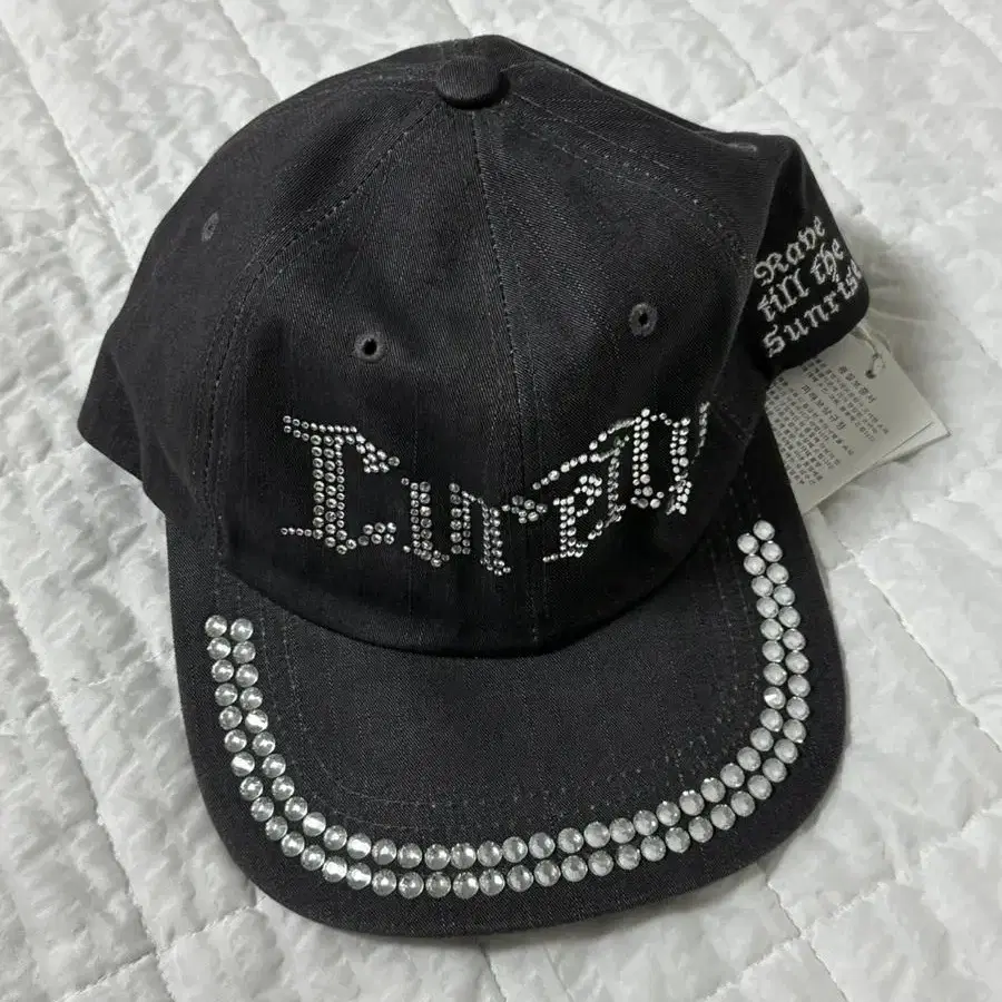 큐리티C RHINESTONE BALL CAP_BLACK