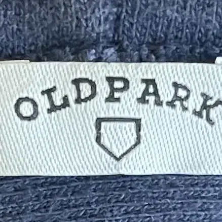 올드파크 OLD PARK 반다나 맨투맨 (F)