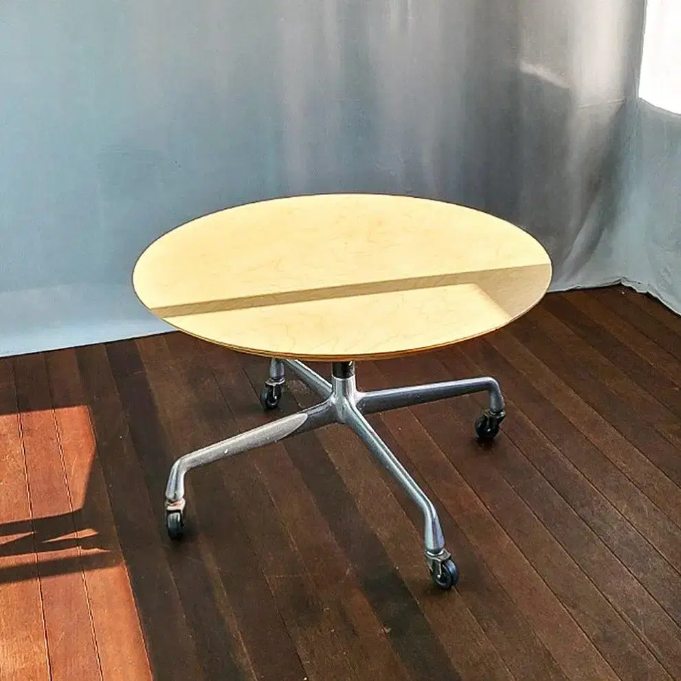 허먼밀러 커피테이블 찰스&레이임스 Herman Miller table