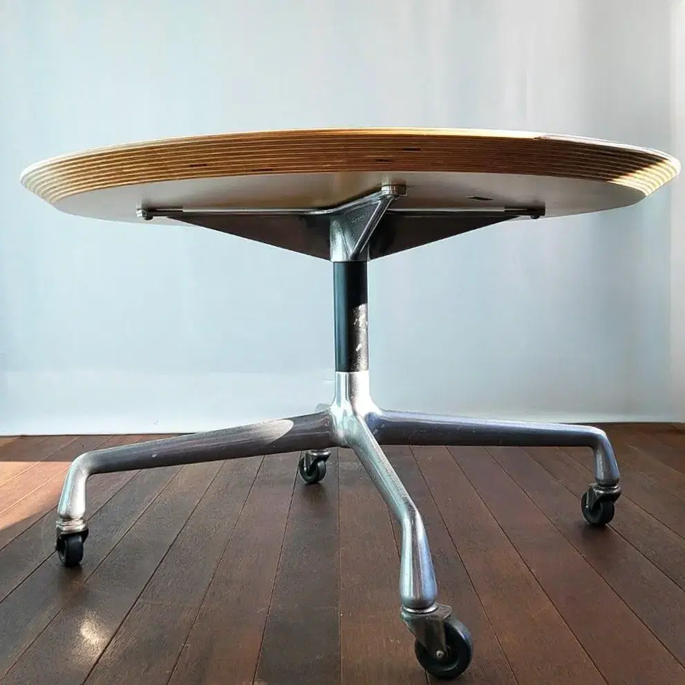 허먼밀러 커피테이블 찰스&레이임스 Herman Miller table