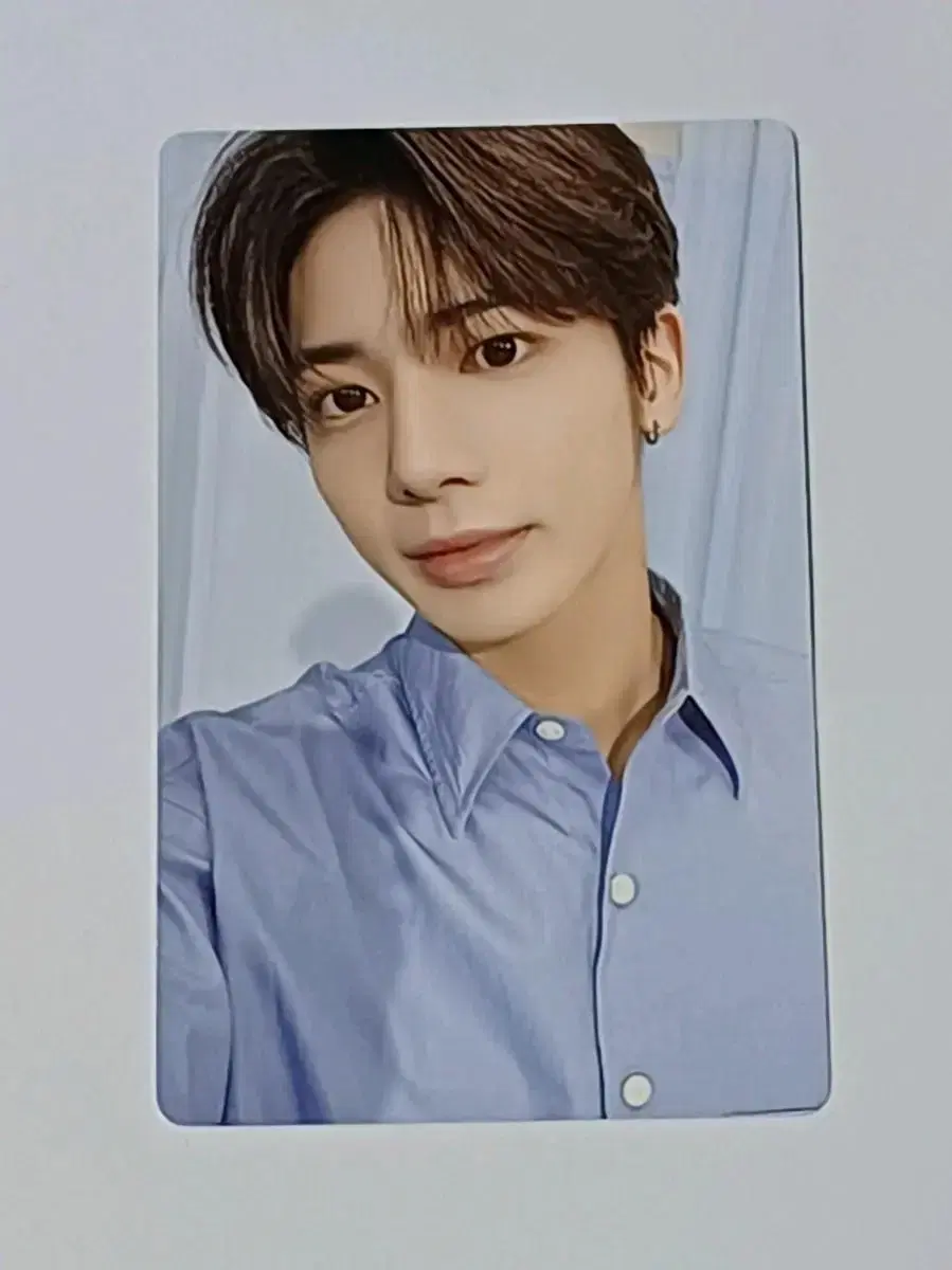 txt seasons greetings visual taehyun photocard